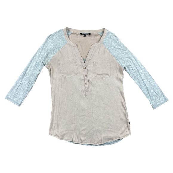 Express Tops - Express grey and pink 3/4th sleeve half button up v-neck shirt